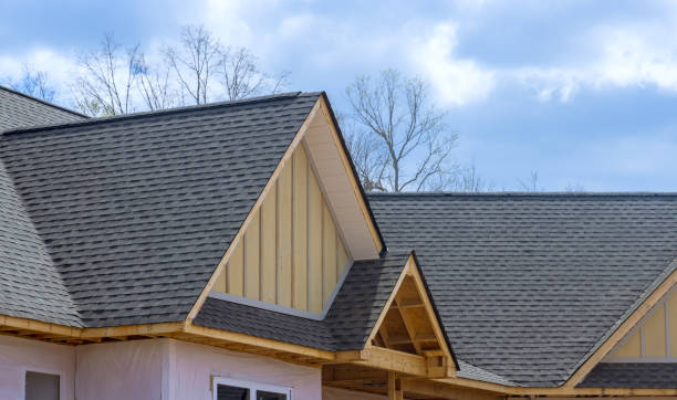 Best Asphalt Shingle Roofing  in Girard, OH